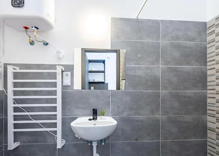 - Easy - Easy Sleep Apartment